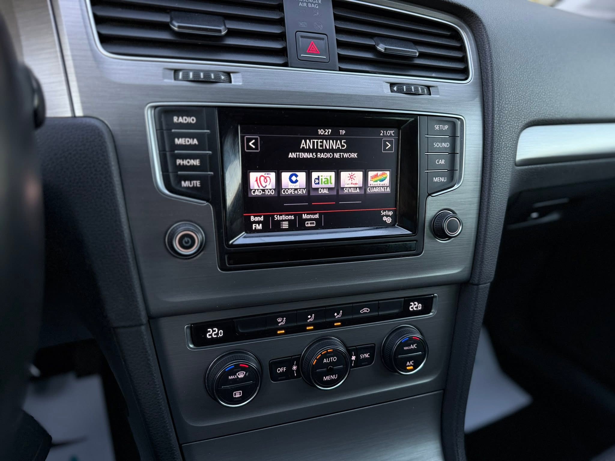 Слика 15 од VOLKSWAGEN GOLF 7