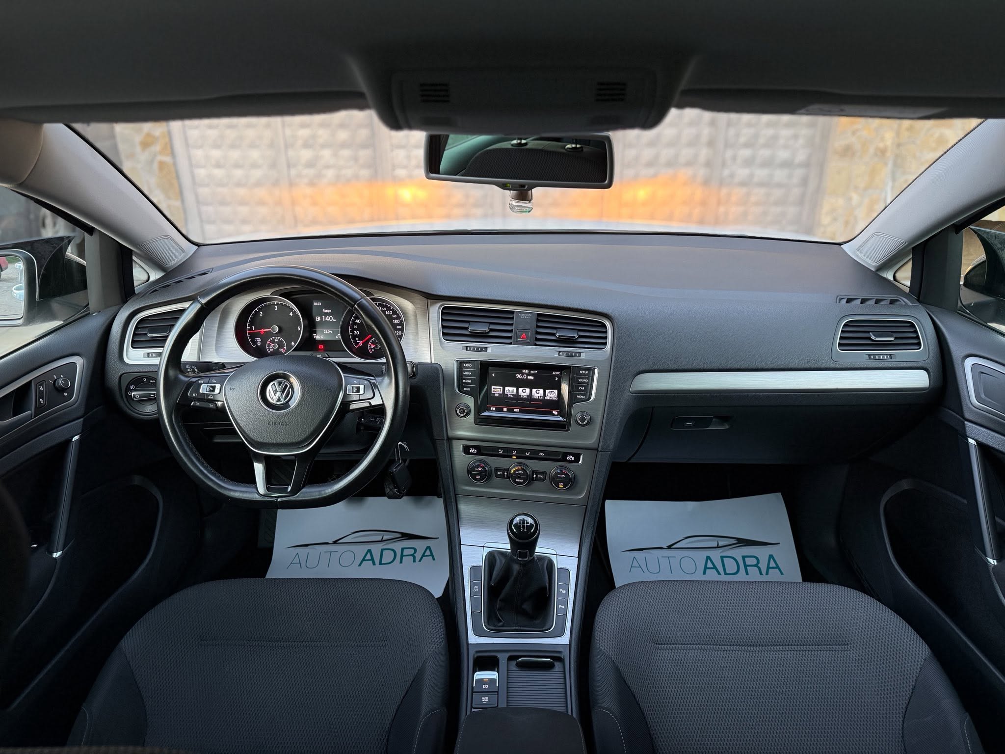 Слика 9 од VOLKSWAGEN GOLF 7
