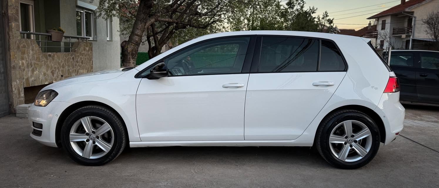 Слика 6 од VOLKSWAGEN GOLF 7