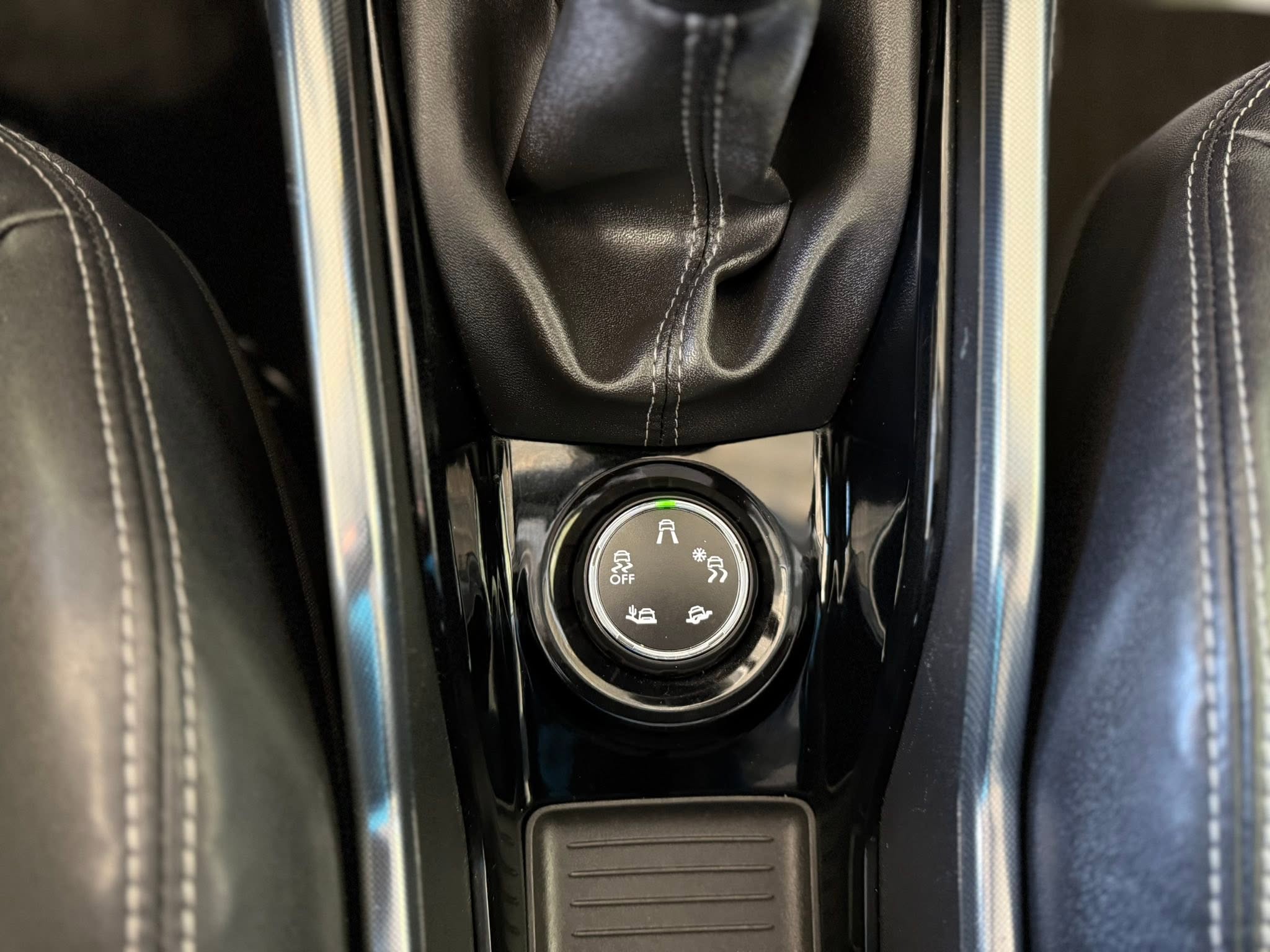 Слика 9 од PEUGEOT 2008